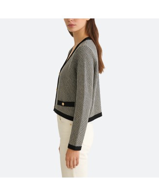 Women's pocket knit cardigan