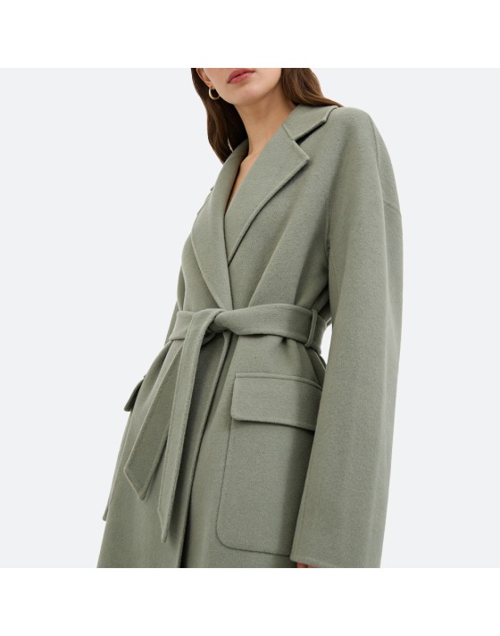 Elegant & Beautiful Coat