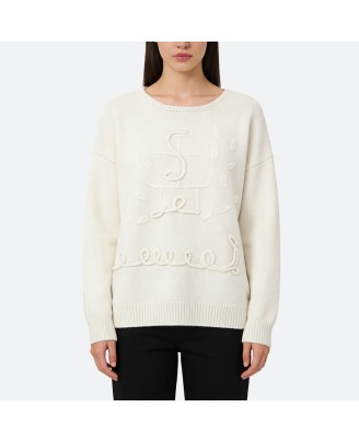 White loose pullover