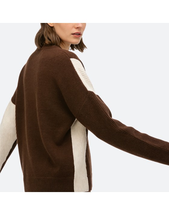 Patchwork V-Neck Pullover