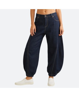 High-waisted curved pants