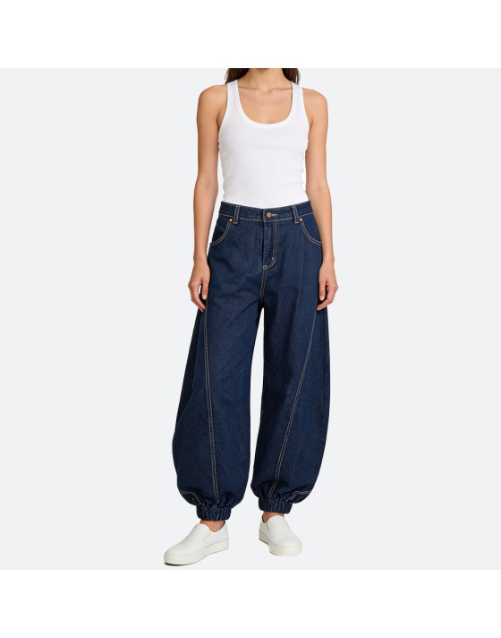 High-waisted curved pants