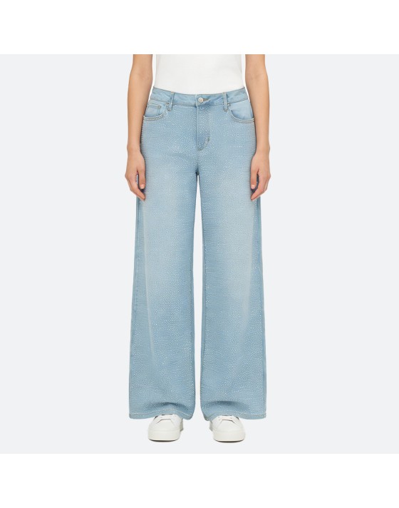 Wide-Leg Jeans